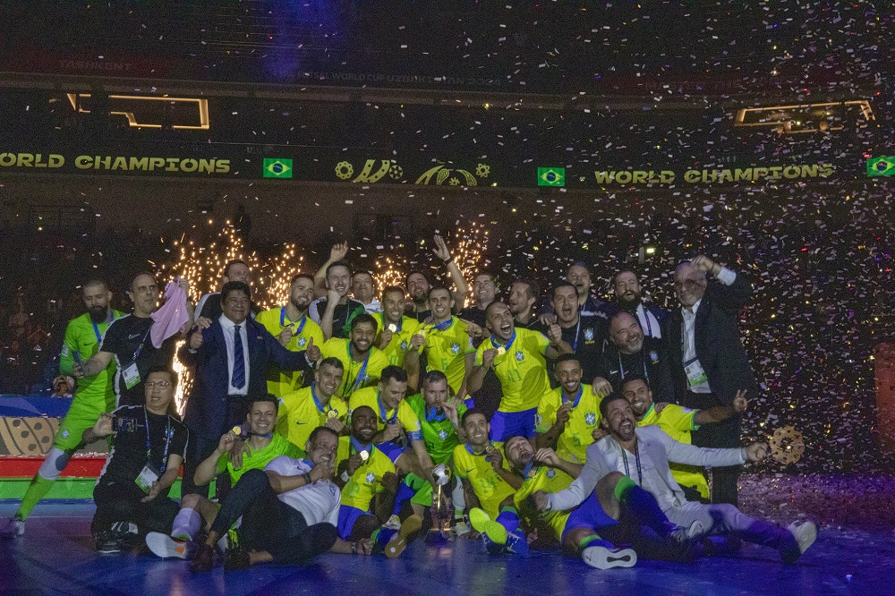 brasil-campeao-copa-do-mundo-de-futsal.jpg